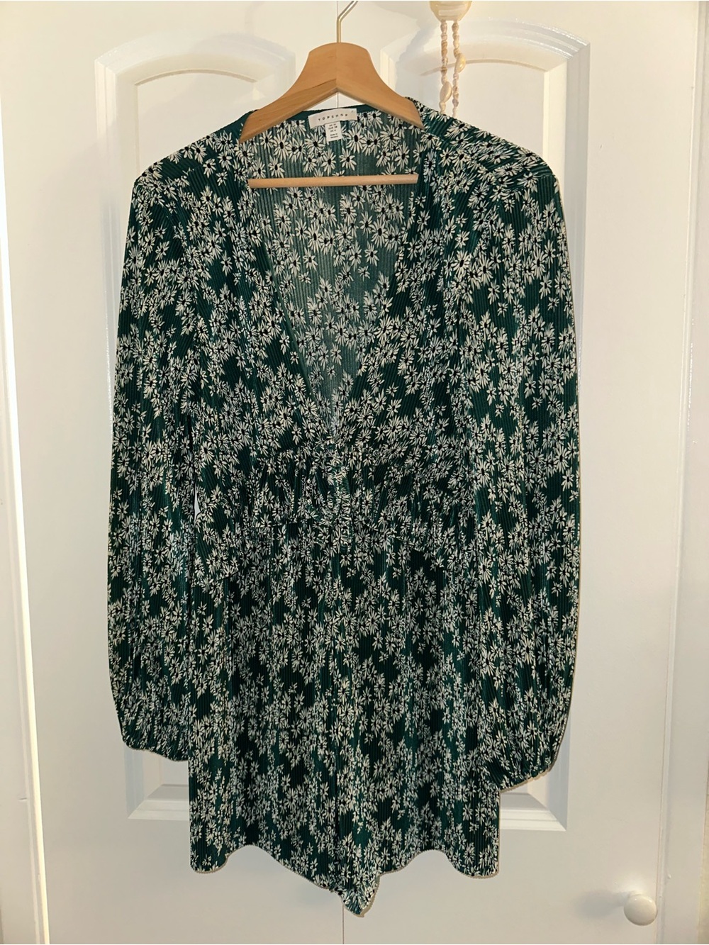 Topshop Dark Green Floral V-Neck